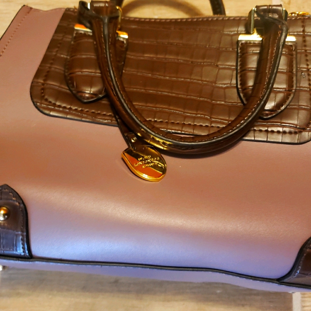 Large London Fog bag